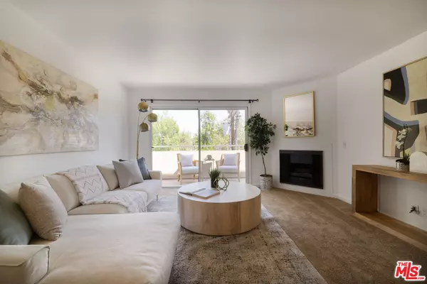 4702 Fulton Ave #304, Sherman Oaks, CA 91423