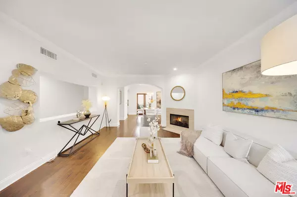 Pasadena, CA 91107,2449 Oswego St #3