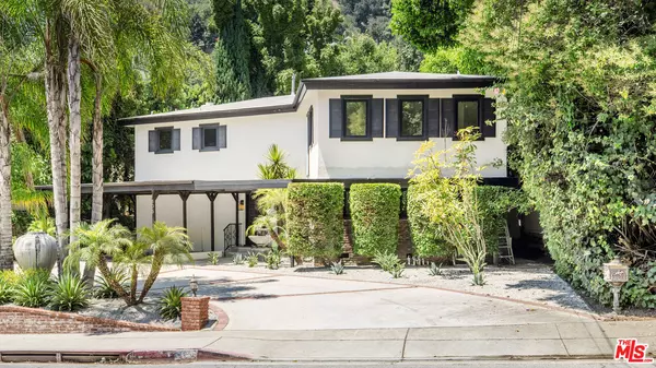 Beverly Hills, CA 90210,1805 Coldwater Canyon Dr