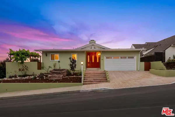 221 Bellino Dr, Pacific Palisades, CA 90272