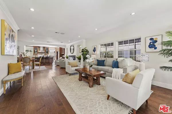 1114 S La Peer Dr, Los Angeles, CA 90035