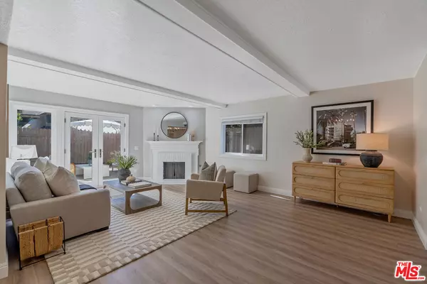 Agoura Hills, CA 91301,30462 Passageway Pl