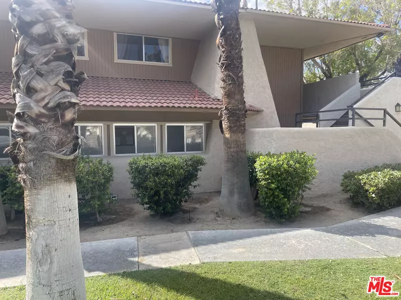 2875 N Los Felices Rd #210, Palm Springs, CA 92262