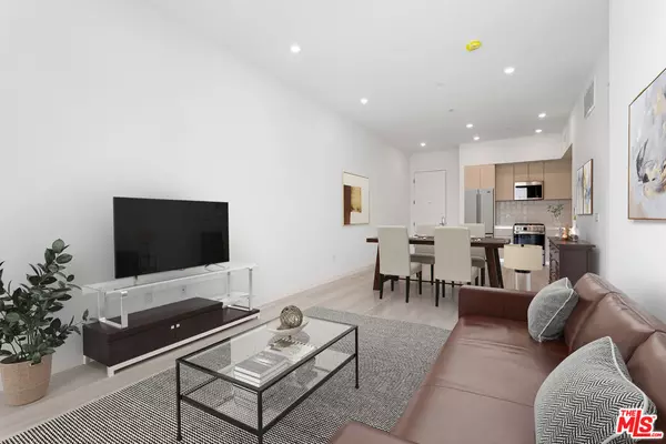 1650 Sawtelle Blvd #303, Los Angeles, CA 90025