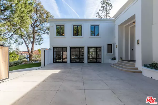 Beverly Hills, CA 90210,12000 Crest Ct