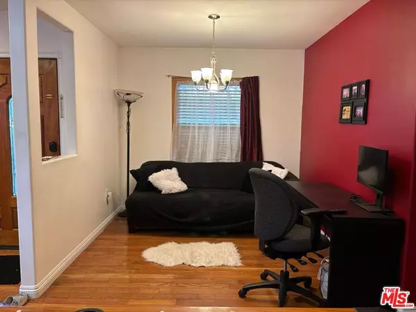 Los Angeles, CA 90045,5764 W 85th Pl