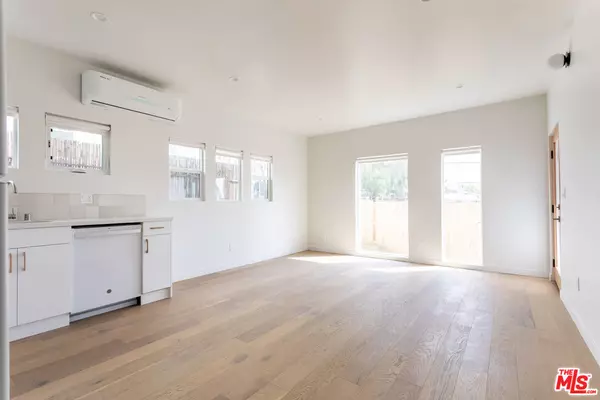 Los Angeles, CA 90026,3611 Bellevue Ave