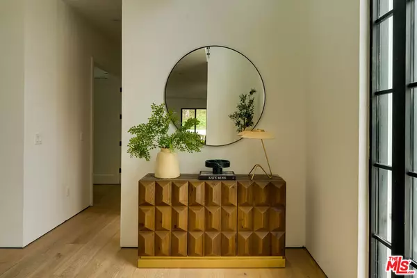 Encino, CA 91436,16815 Shileno Pl