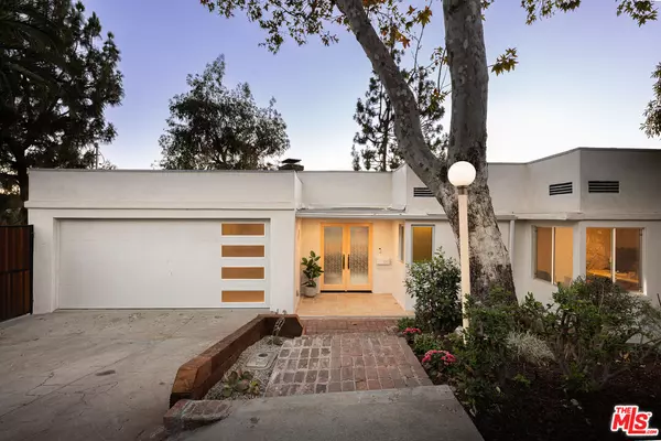 1333 E Palmer Ave, Glendale, CA 91205