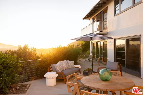 6300 Mulholland Hwy, Los Angeles, CA 90068