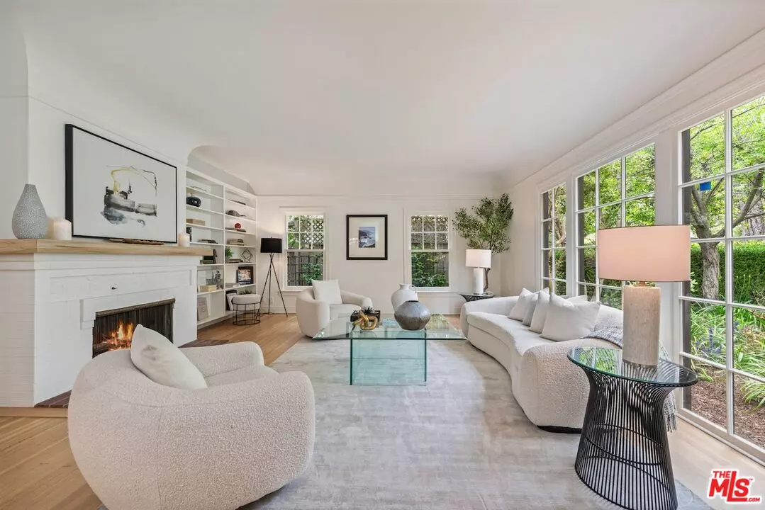 Santa Monica, CA 90402,532 17th St