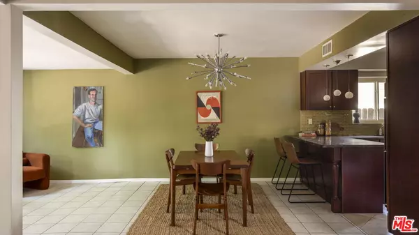 Van Nuys, CA 91401,6535 Ventura Canyon Ave