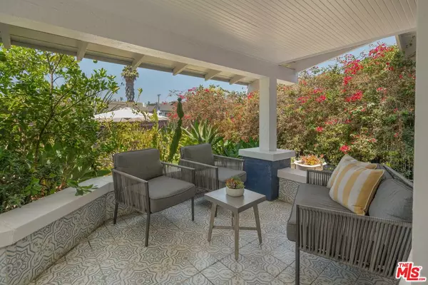 Los Angeles, CA 90029,832 N Edgemont St