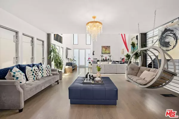 Venice, CA 90291,2014 Pacific Ave