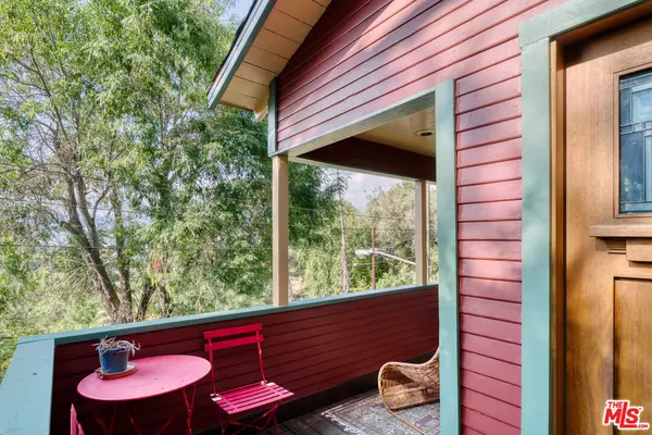 Los Angeles, CA 90039,2232 Lake Shore Ave