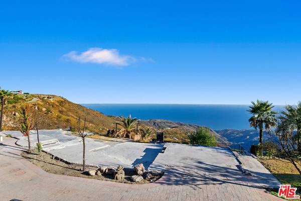 23010 Saddle Peak Rd, Topanga, CA 90290