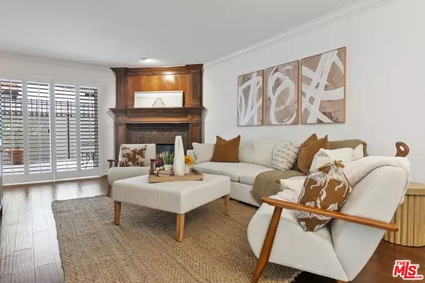 1011 5th St #2, Santa Monica, CA 90403