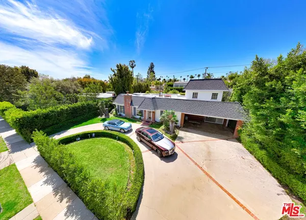 525 N Rexford Dr, Beverly Hills, CA 90210