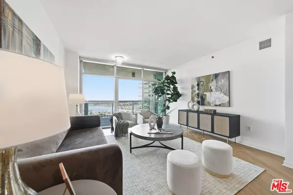 Marina Del Rey, CA 90292,13650 Marina Pointe Dr #1603