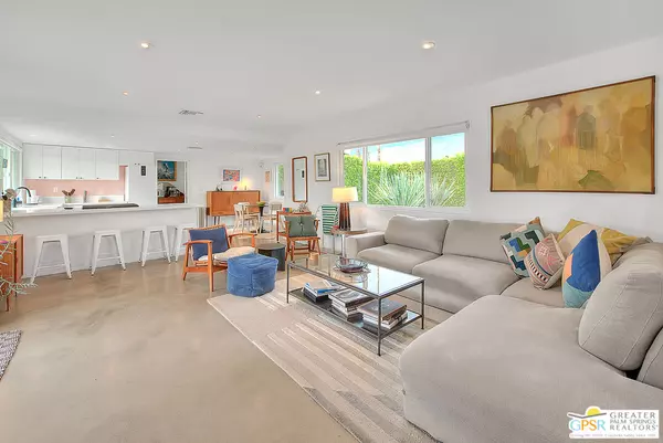 2332 N San Clemente Rd, Palm Springs, CA 92262