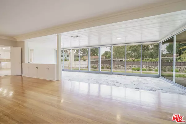 San Marino, CA 91108,520 Winthrop Rd