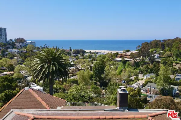 389 Upper Mesa Rd, Santa Monica, CA 90402