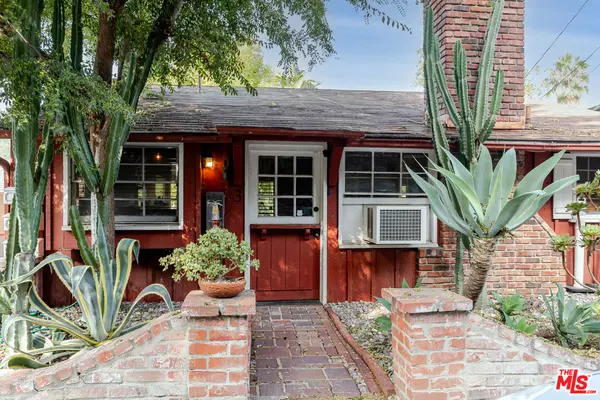Los Angeles, CA 90026,1846 Silver Lake Blvd