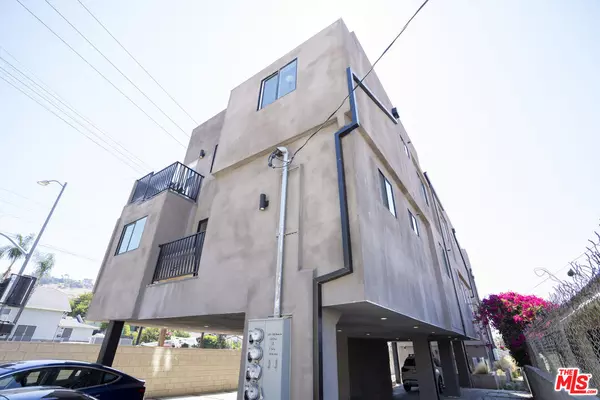 Los Angeles, CA 90065,2681 Roseview Ave