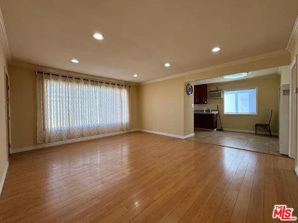 12605 Barbara Ann St #D, North Hollywood, CA 91605