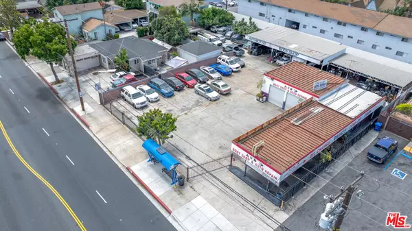 Bellflower, CA 90706,15111 Clark Ave