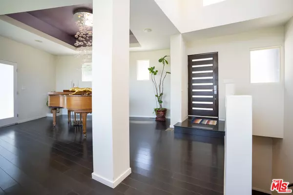 Studio City, CA 91604,3865 Buena Park Dr