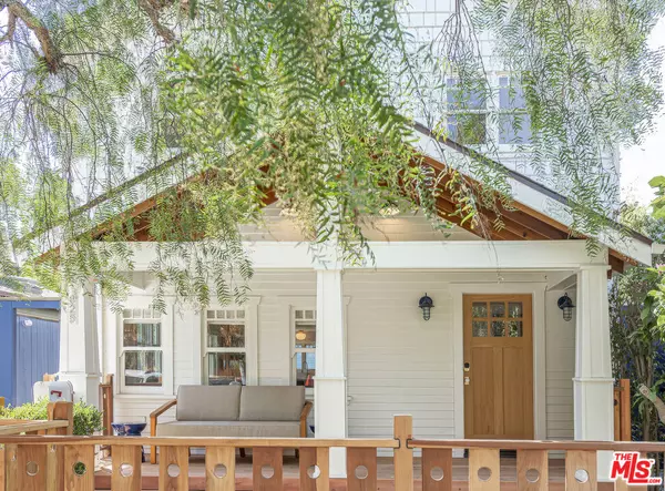 Venice, CA 90291,825 Superba Ave