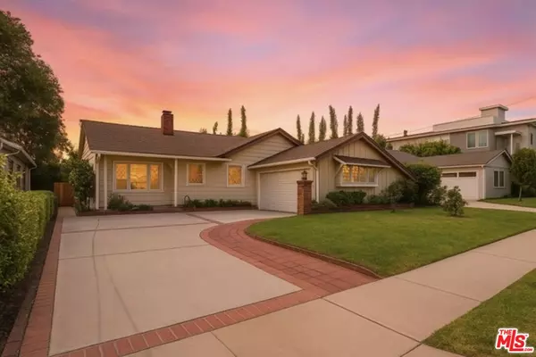 3433 Wade St, Los Angeles, CA 90066