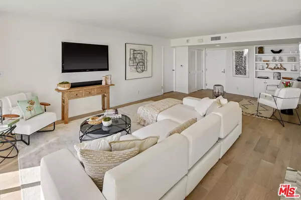 Santa Monica, CA 90402,201 OCEAN AVE #401P