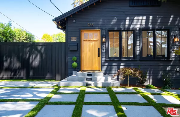 Pasadena, CA 91104,968 Palm Ter