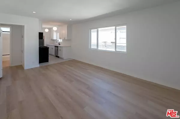 Los Angeles, CA 90016,2759 S Redondo Blvd