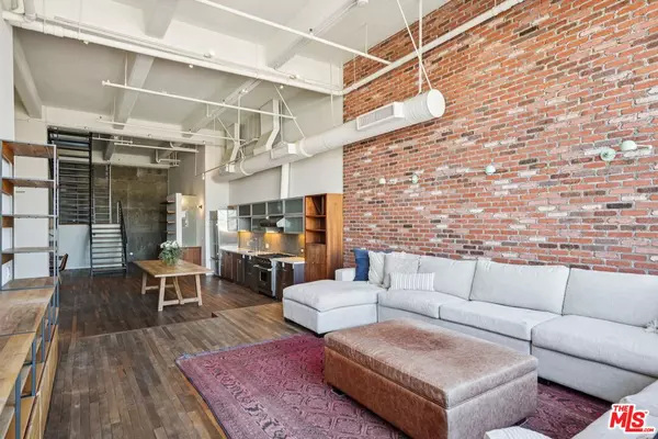 Los Angeles, CA 90021,1850 Industrial St #714