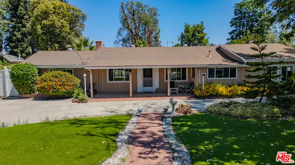 22717 Miranda St, Woodland Hills, CA 91367