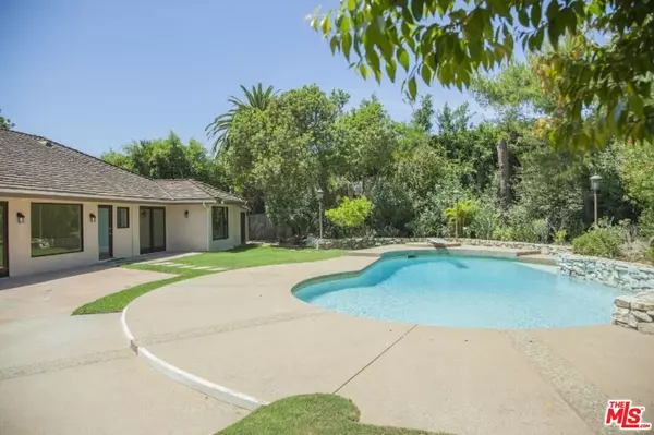 17965 SEABREEZE DR, Pacific Palisades, CA 90272