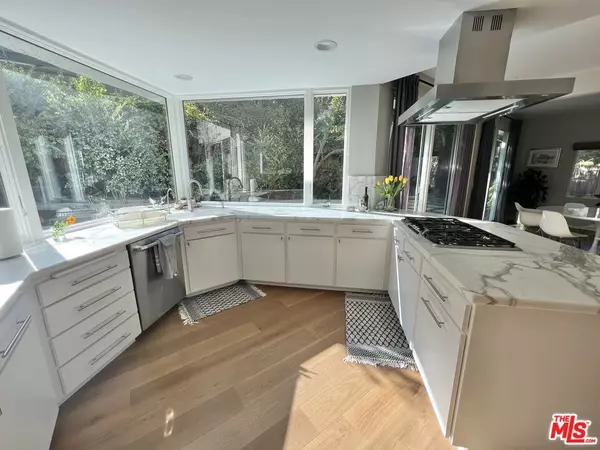 Pacific Palisades, CA 90272,1274 Calle De Sevilla