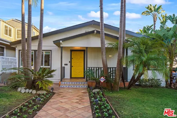 Santa Monica, CA 90405,1102 Maple St