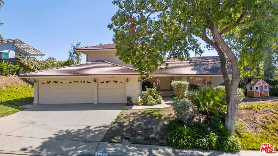 1943 Stonesgate St, Westlake Village, CA 91361