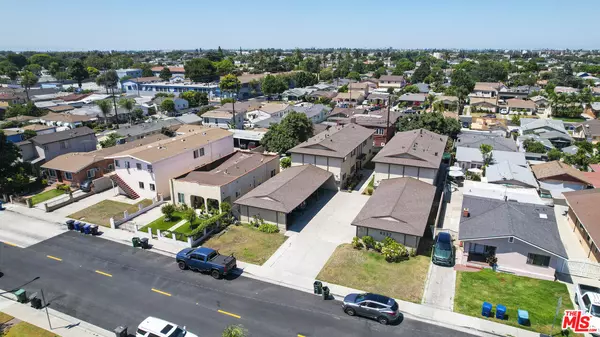 6237 Alamo Ave, Bell, CA 90201