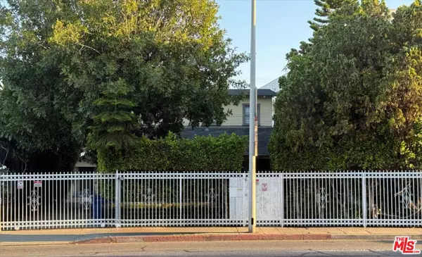 7504 Fountain Ave, West Hollywood, CA 90046