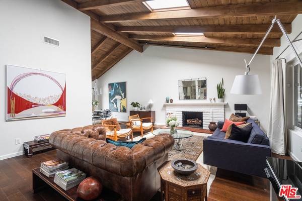 5481 Katherine Ave, Sherman Oaks, CA 91401