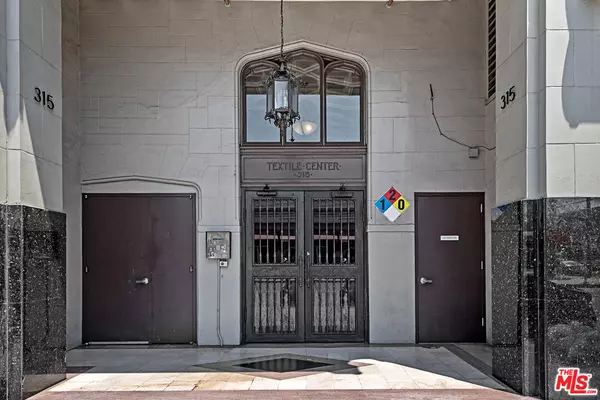Los Angeles, CA 90014,315 E 8th St #1106