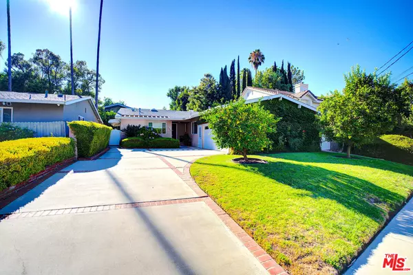 Encino, CA 91436,4831 Collett Ave