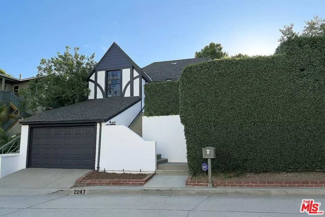 Los Angeles, CA 90027,Ronda Vista Dr