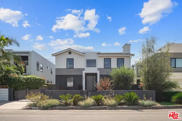 Marina Del Rey, CA 90292,3207 Thatcher Ave