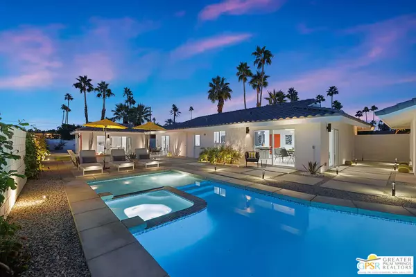 945 N Buttonwillow Cir, Palm Springs, CA 92262